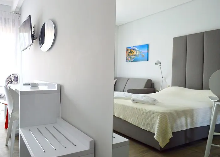 公寓 Mary's Luxury 克里斯阿穆迪亚